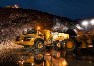 Съчленени самосвали Volvo A45G