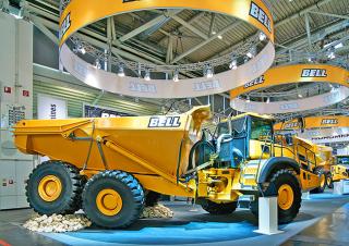 Съчленени самосвали Bell B45E