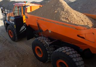 Съчленени самосвали Doosan DA45-5