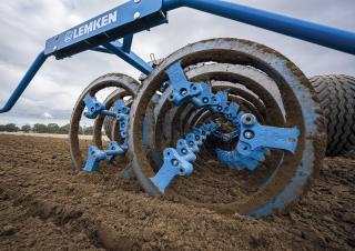 Сгъващи опаковъчни машини Lemken VarioPack WD 90