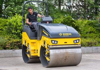 Валяци Тандемни вибрационни валяци Bomag BW 135 AD-5