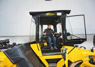 Валяци Тандемни вибрационни валяци Bomag BW 154 AD-5