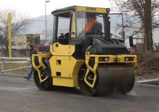Валяци Тандемни вибрационни валяци Bomag BW 154 APO-4i