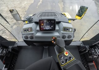 Валяци Тандемни вибрационни валяци Bomag BW 154 APO-5
