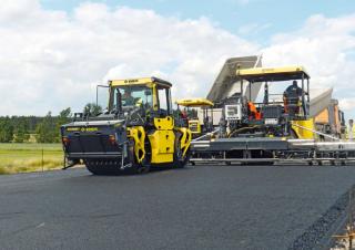 Валяци Тандемни вибрационни валяци Bomag BW 174 AP 4f
