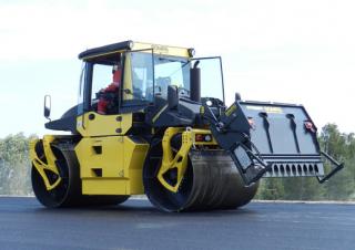 Валяци Тандемни вибрационни валяци Bomag BW 174 APO 4f