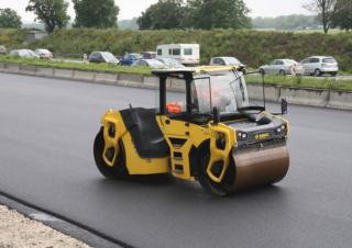 Валяци Тандемни вибрационни валяци Bomag BW 206 ADO-50