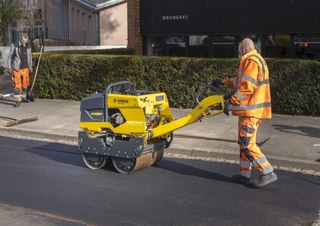 Валяци Тандемни вибрационни валяци Bomag BW 65
