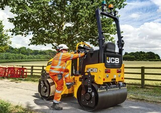 Валяци Тандемни вибрационни валяци JCB CT260-120