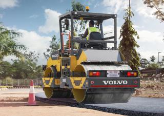 Валяци Тандемни вибрационни валяци Volvo DD90