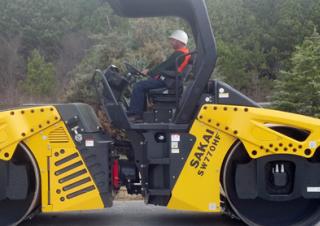Валяци Тандемни вибрационни валяци Sakai SW770HF