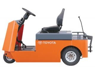Теглещи трактори Toyota CBT 4 