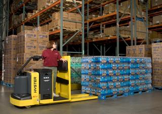 Теглещи трактори Hyster T7Z