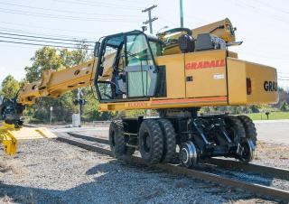Телескопични екскаватори Gradall XL 3330 V