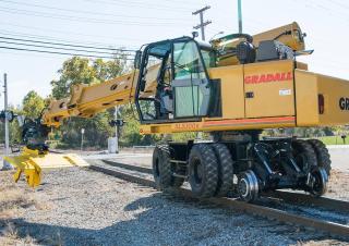 Телескопични екскаватори Gradall XL 5130 V