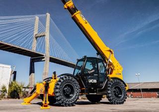 Телескопични манипулатори на материали JCB 514-56