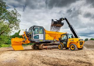 Телескопични манипулатори на материали JCB 520-40