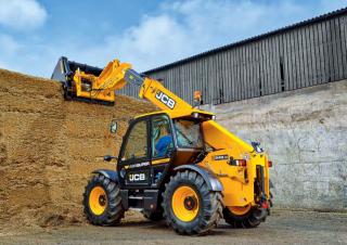 Универсални товарачи JCB 542-70 AGRI