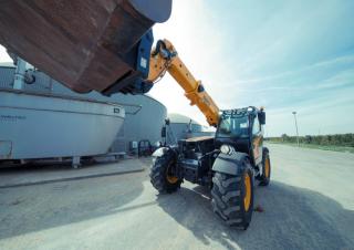 Телескопични манипулатори на материали Dieci Agri Max 75.10 GD