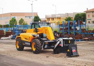 Телескопични манипулатори на материали Dieci Apollo 25.6 R