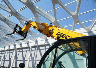 Телескопични манипулатори на материали Dieci Icarus 40.14