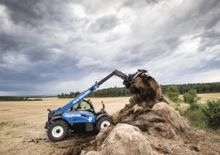 Телескопични манипулатори на материали New Holland LM 7.42 Elite