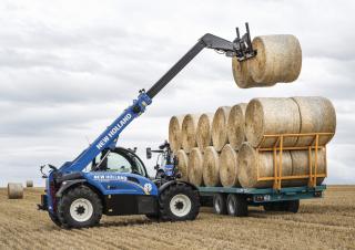 Телескопични манипулатори на материали New Holland LM 7.42 Elite