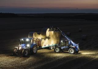 Телескопични манипулатори на материали New Holland LM 7.42 Elite