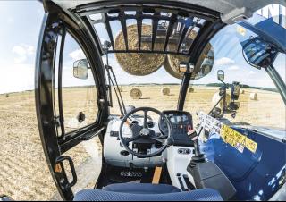 Телескопични манипулатори на материали New Holland LM 7.42 Elite