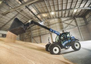 Телескопични манипулатори на материали New Holland LM 7.42 Elite