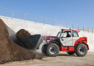 Телескопични манипулатори на материали Manitou MLT 960