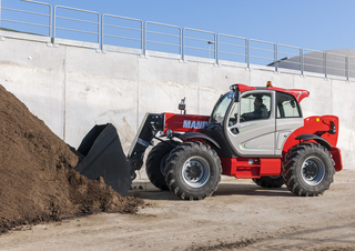 Телескопични манипулатори на материали Manitou MLT 960