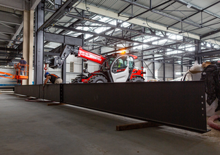 Телескопични манипулатори на материали Manitou MT 1335-100 D Standard