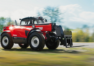 Телескопични манипулатори на материали Manitou MT 1335 Comfort
