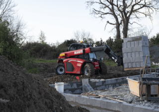Телескопични манипулатори на материали Manitou MT 420 H