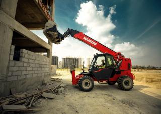 Телескопични манипулатори на материали Manitou MXT 1740 P