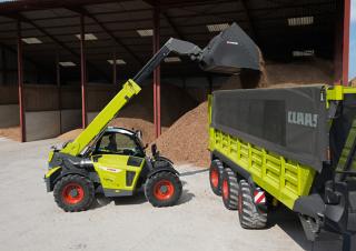 Телескопични манипулатори на материали Claas Scorpion 736