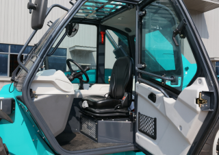 Телескопични манипулатори на материали Sunward SWTH 3507
