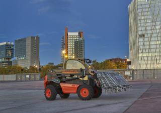 Телескопични манипулатори на материали Ausa T 164 E X4