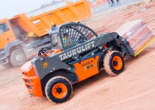 Телескопични манипулатори на материали Ausa T 204 H
