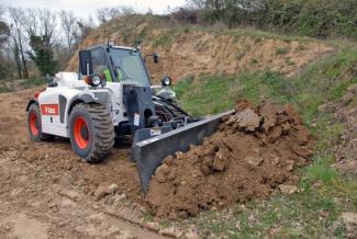 Телескопични манипулатори на материали Bobcat T 2250