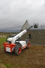 Телескопични манипулатори на материали Bobcat T 35120 SL
