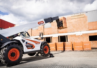 Телескопични манипулатори на материали Bobcat T35.130S 100 V