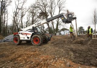 Телескопични манипулатори на материали Bobcat T36.120SL 100 IV