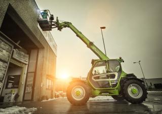 Телескопични манипулатори на материали Merlo TF 33.9 G