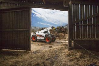 Телескопични манипулатори на материали Bobcat TL 470 HF