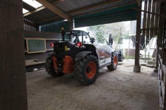 Телескопични манипулатори на материали Bobcat TL 470 HF