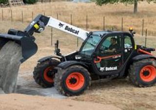 Телескопични манипулатори на материали Bobcat TL30.70 Low Cab 100 IV