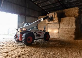 Телескопични манипулатори на материали Bobcat TL38.70HF 135 V