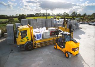 Телескопични манипулатори на материали JCB TLT35D